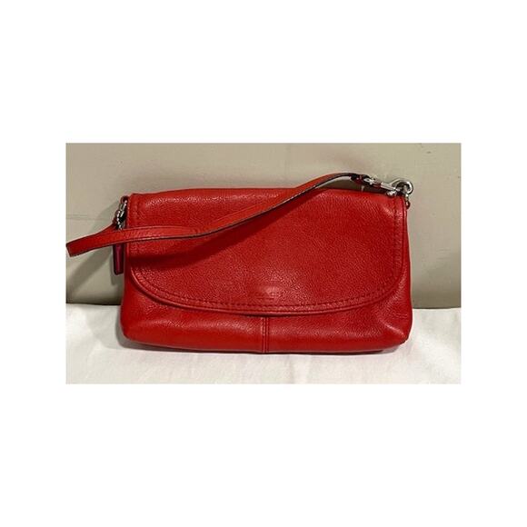 Coach Pebble Leather Clutch Shoulder Bag Wallet Red - Picture 1 of 10